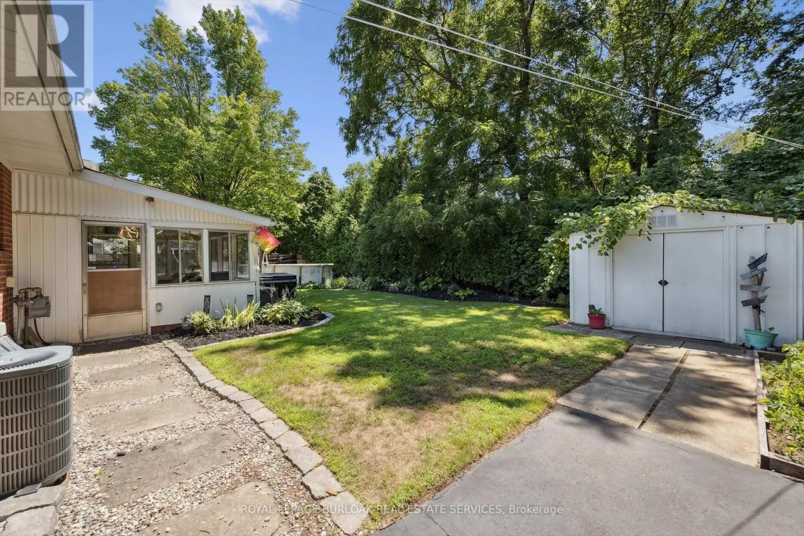 1059 MARLEY CRESCENT