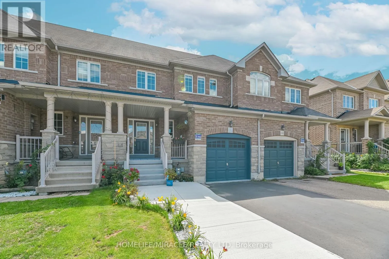 102 DELPORT CLOSE