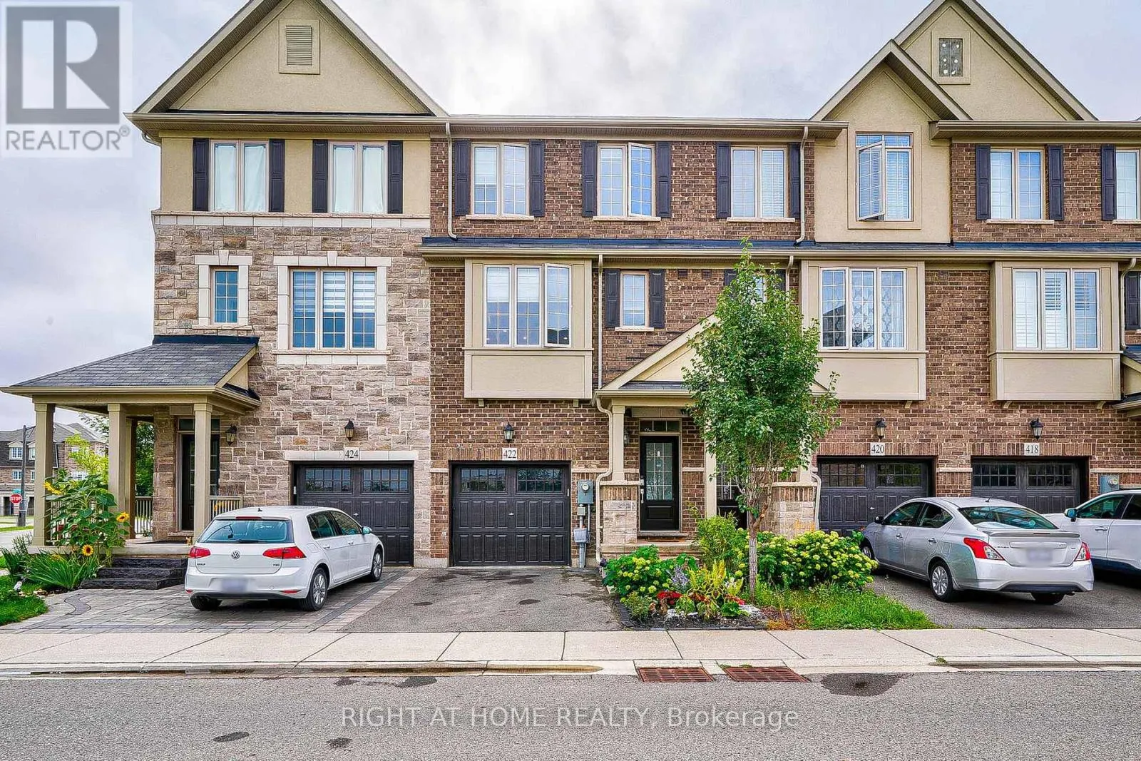 422 BELCOURT COMMON