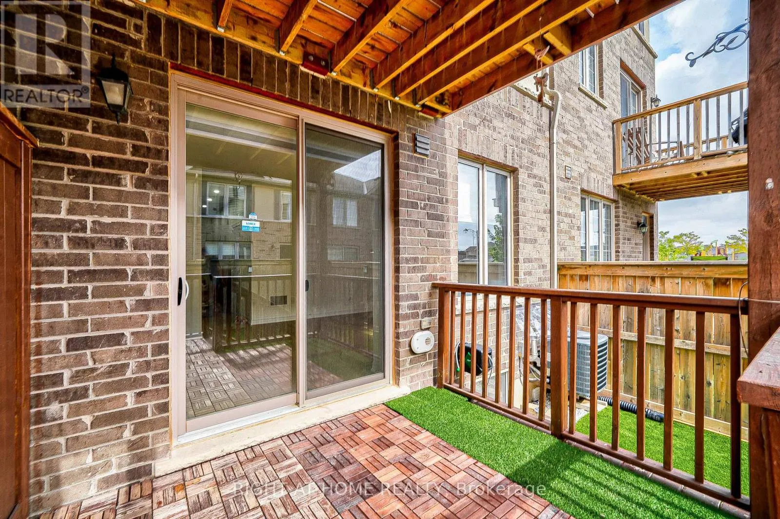 422 BELCOURT COMMON