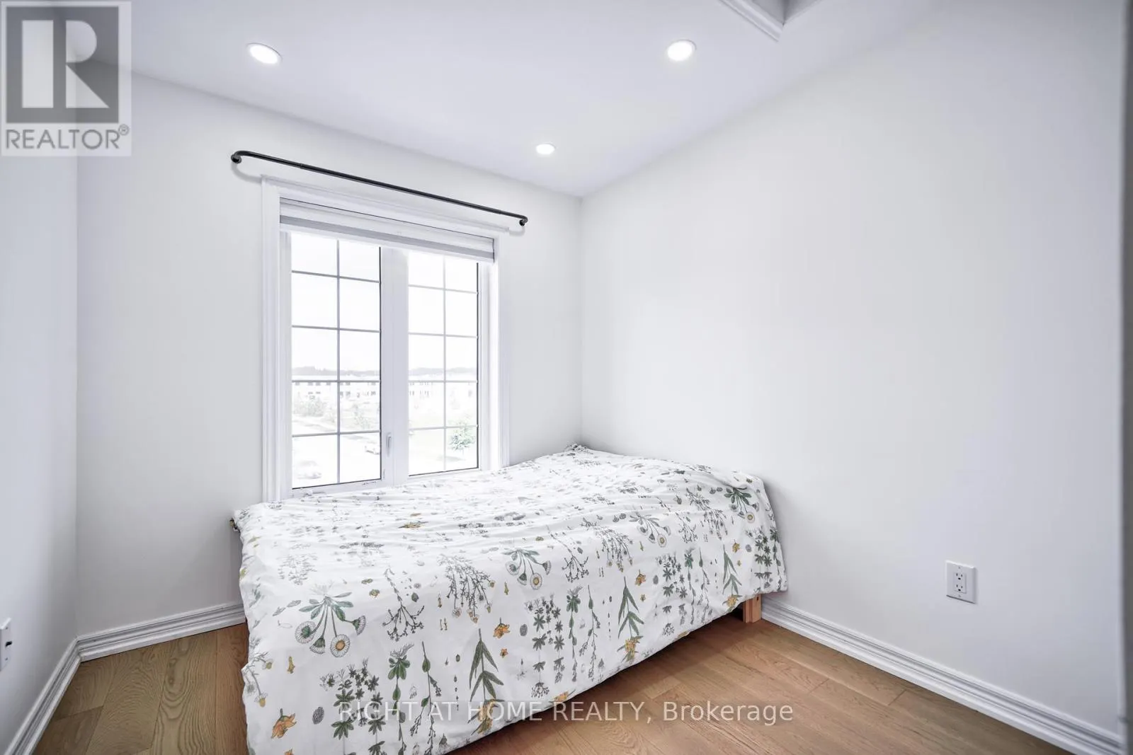 422 BELCOURT COMMON