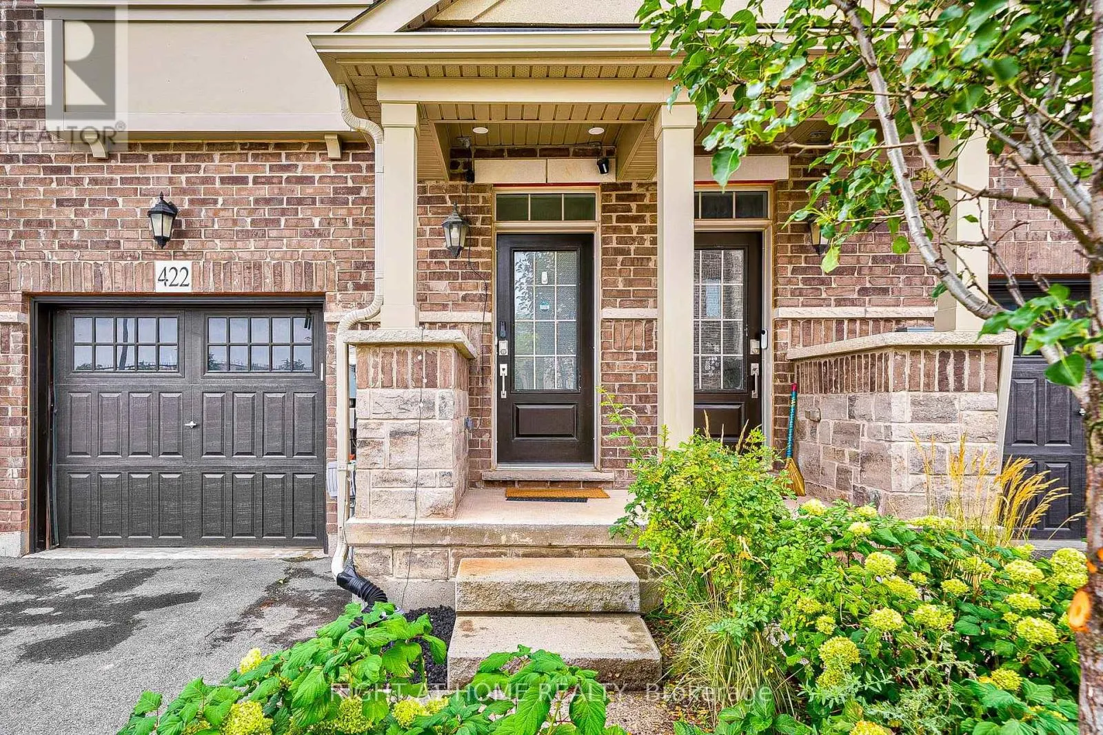 422 BELCOURT COMMON