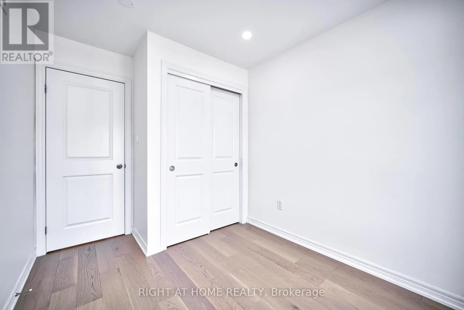 422 BELCOURT COMMON