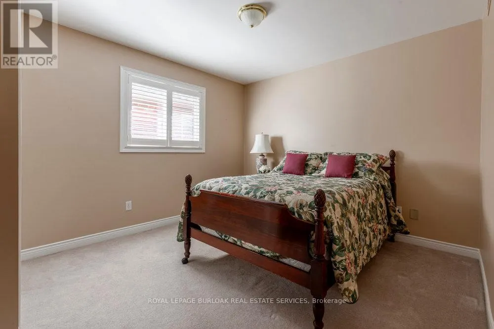 1142 AUGUSTUS DRIVE