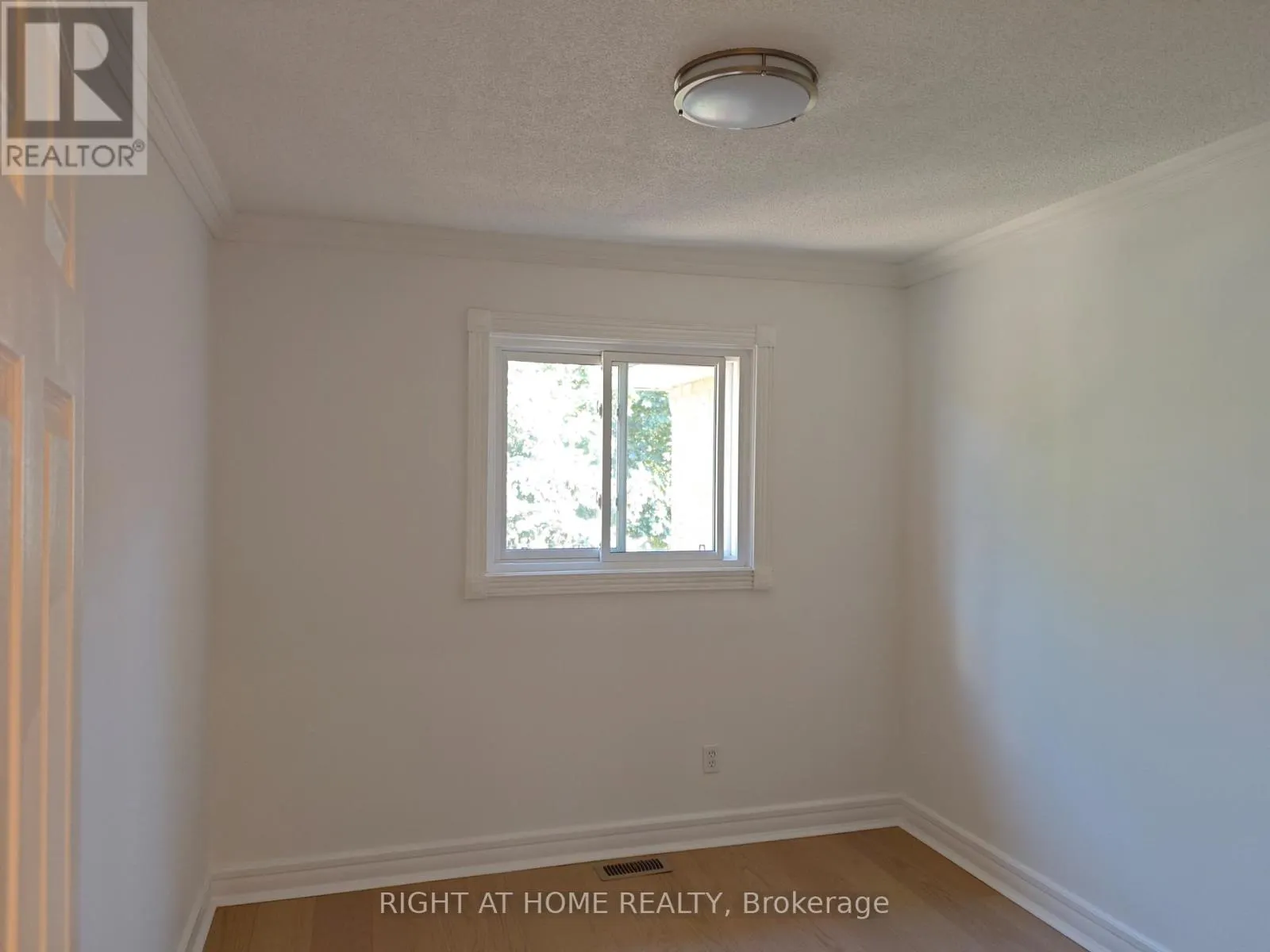 1216 BLACKBURN DRIVE