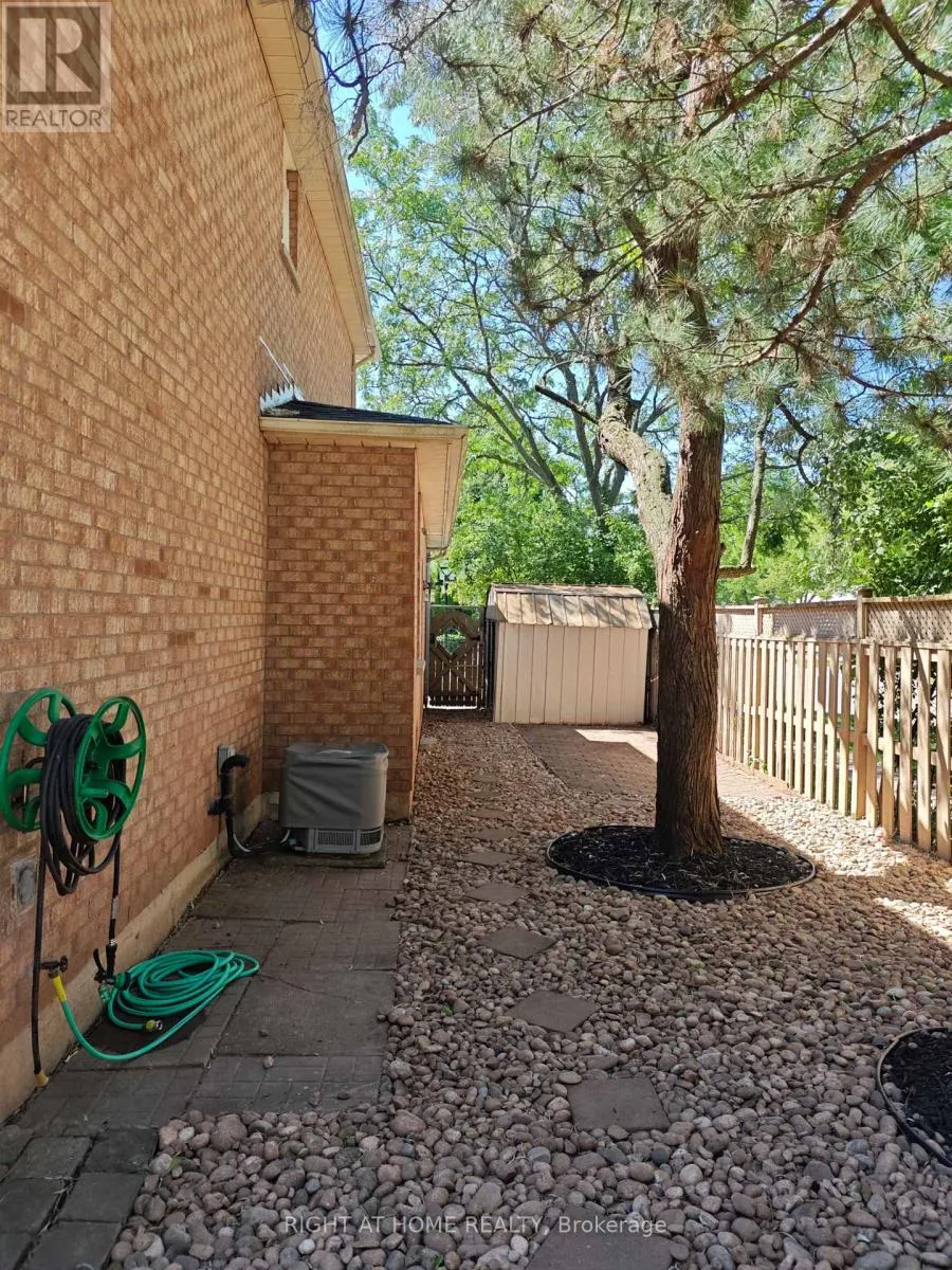 1216 BLACKBURN DRIVE