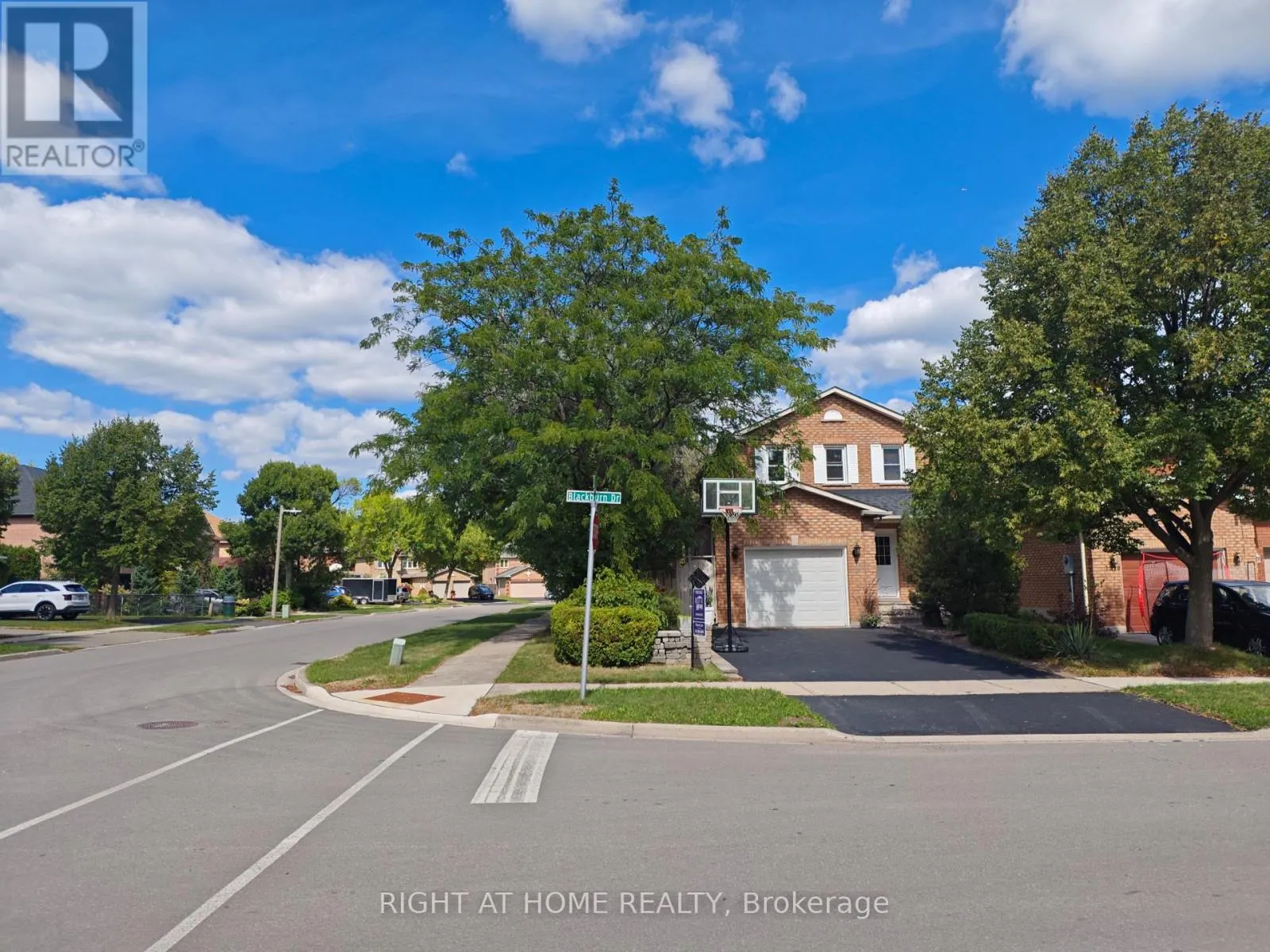 1216 BLACKBURN DRIVE