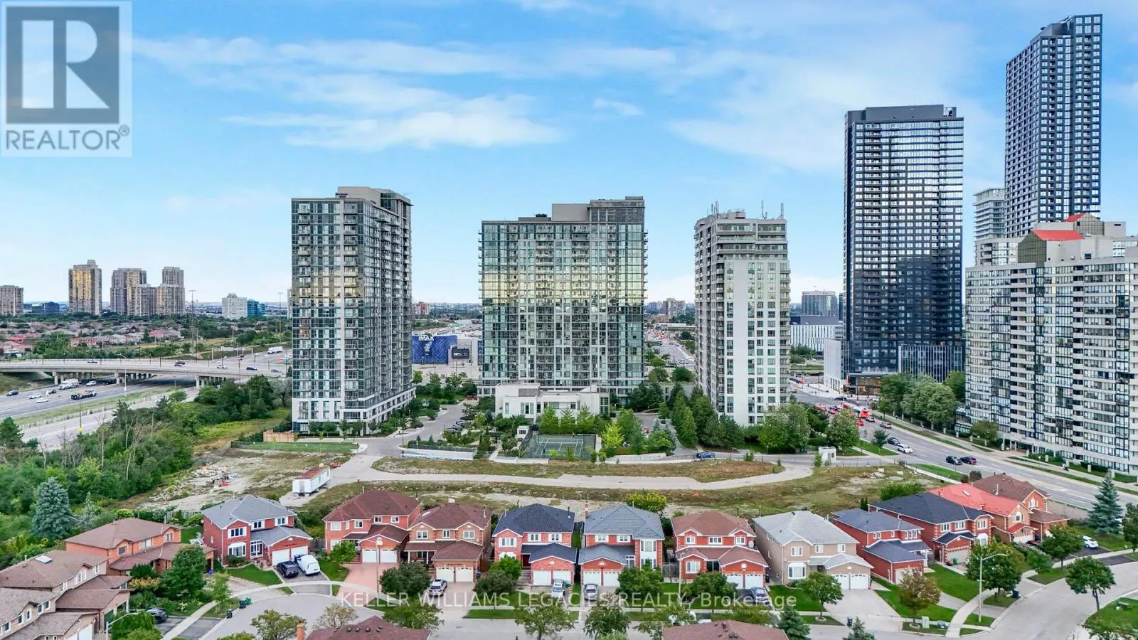 PH18 - 339 RATHBURN ROAD W