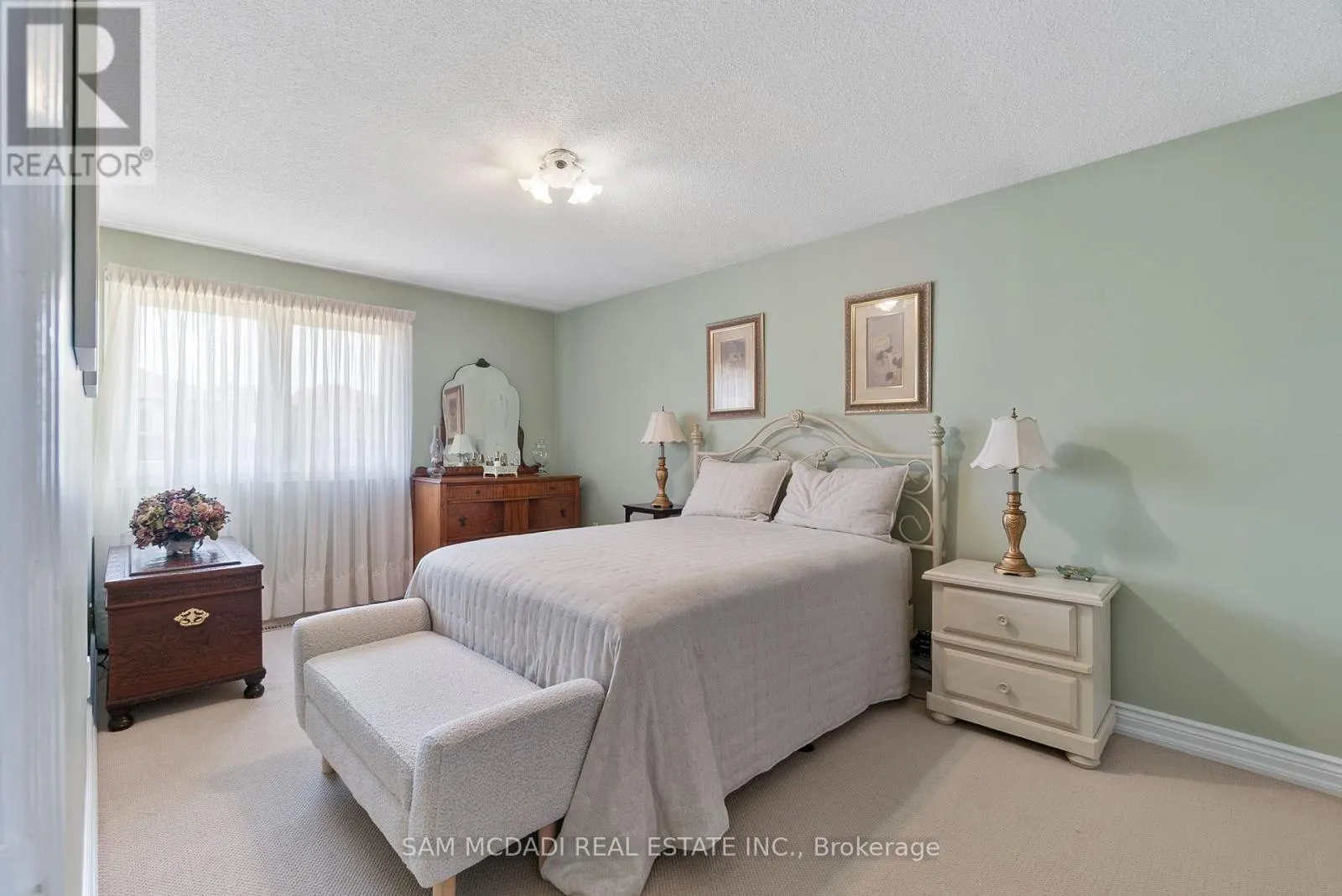 4260 SHELBY CRESCENT