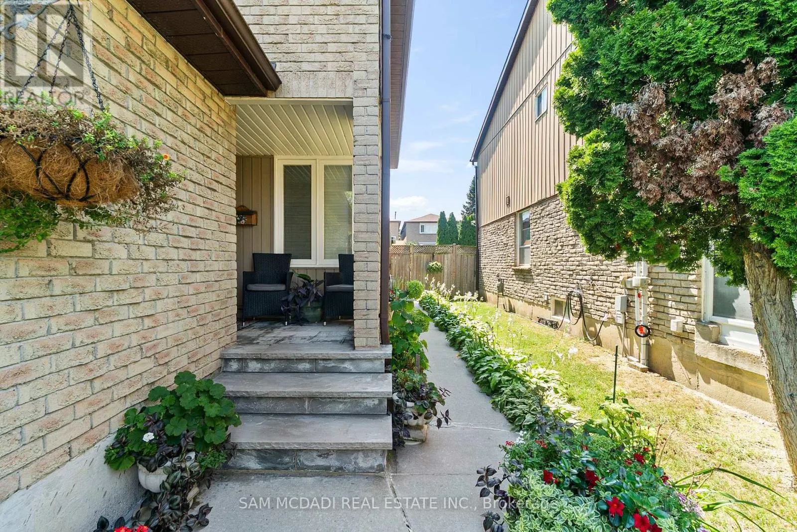 4260 SHELBY CRESCENT