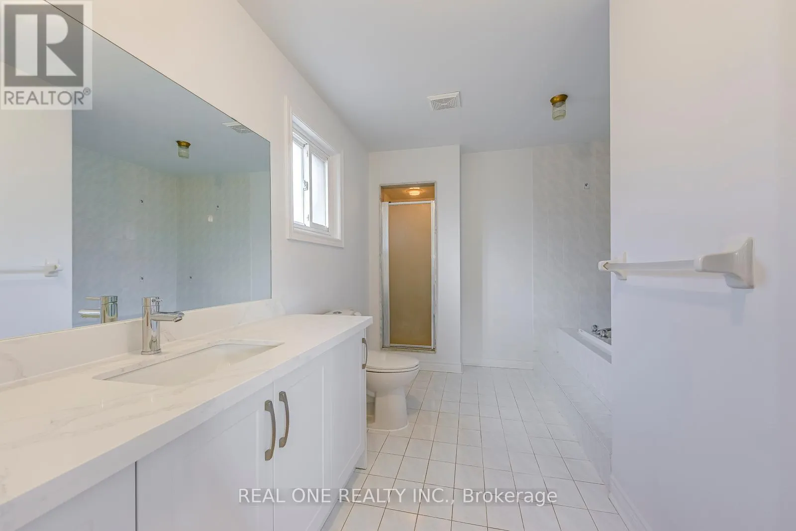 5192 CASTLEFIELD DRIVE