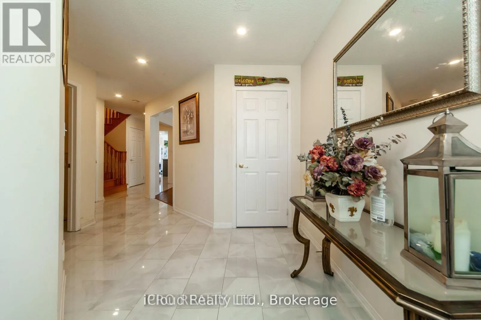 3391 CRIMSON KING CIRCLE