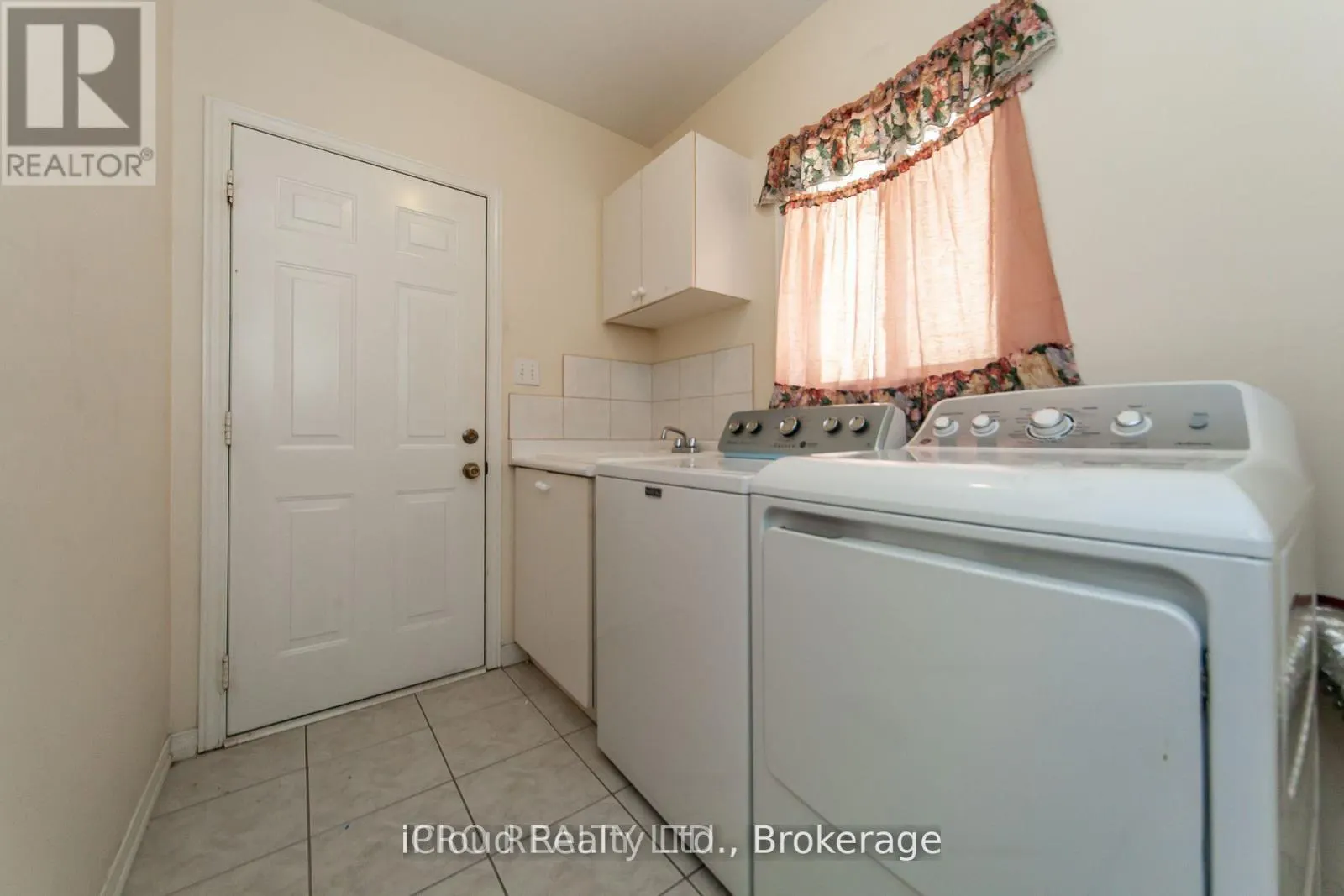3391 CRIMSON KING CIRCLE