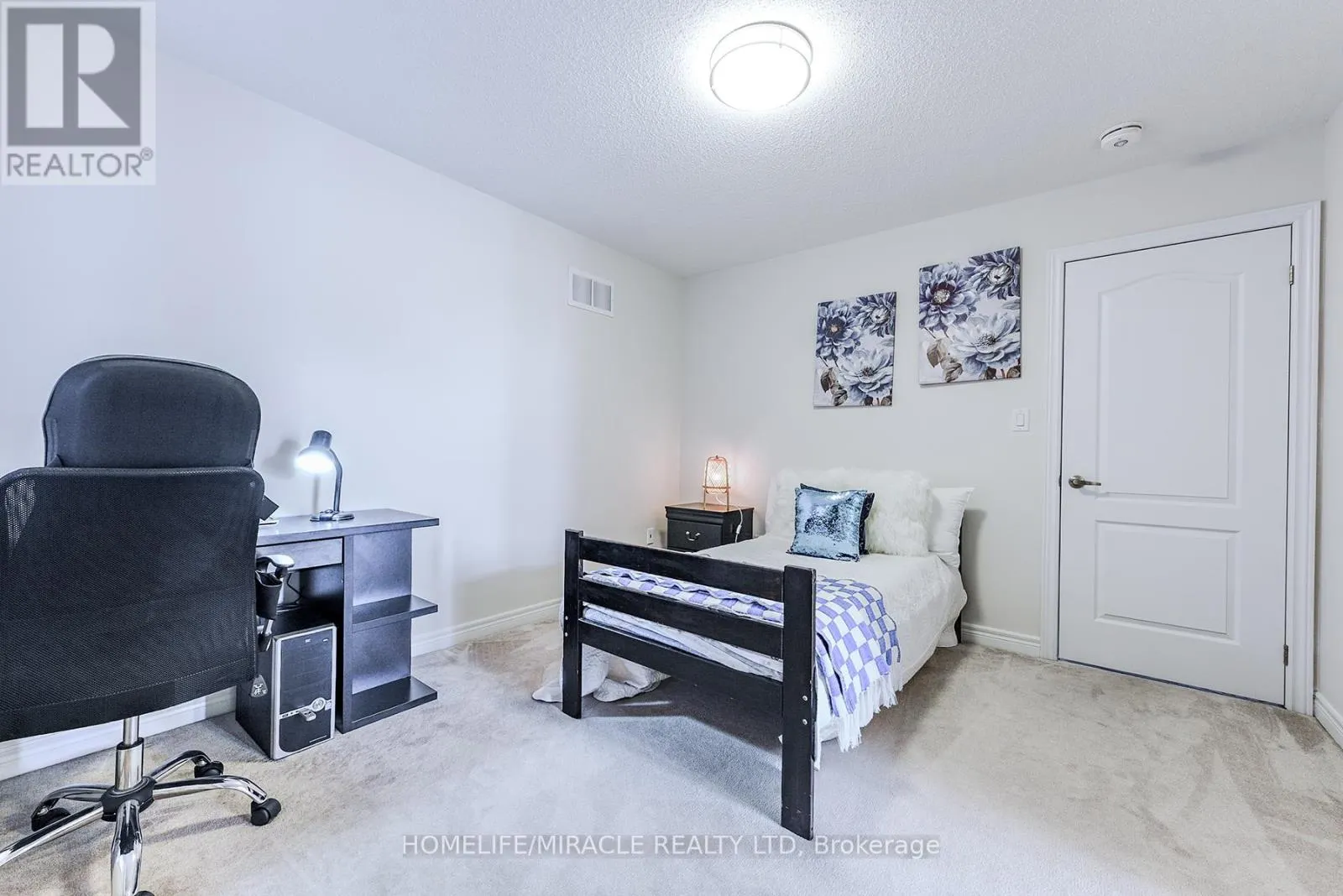 122 BONNIE BRAES DRIVE