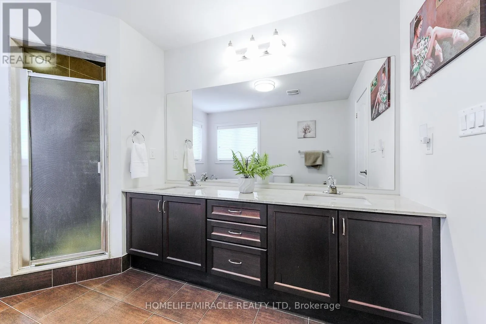 122 BONNIE BRAES DRIVE