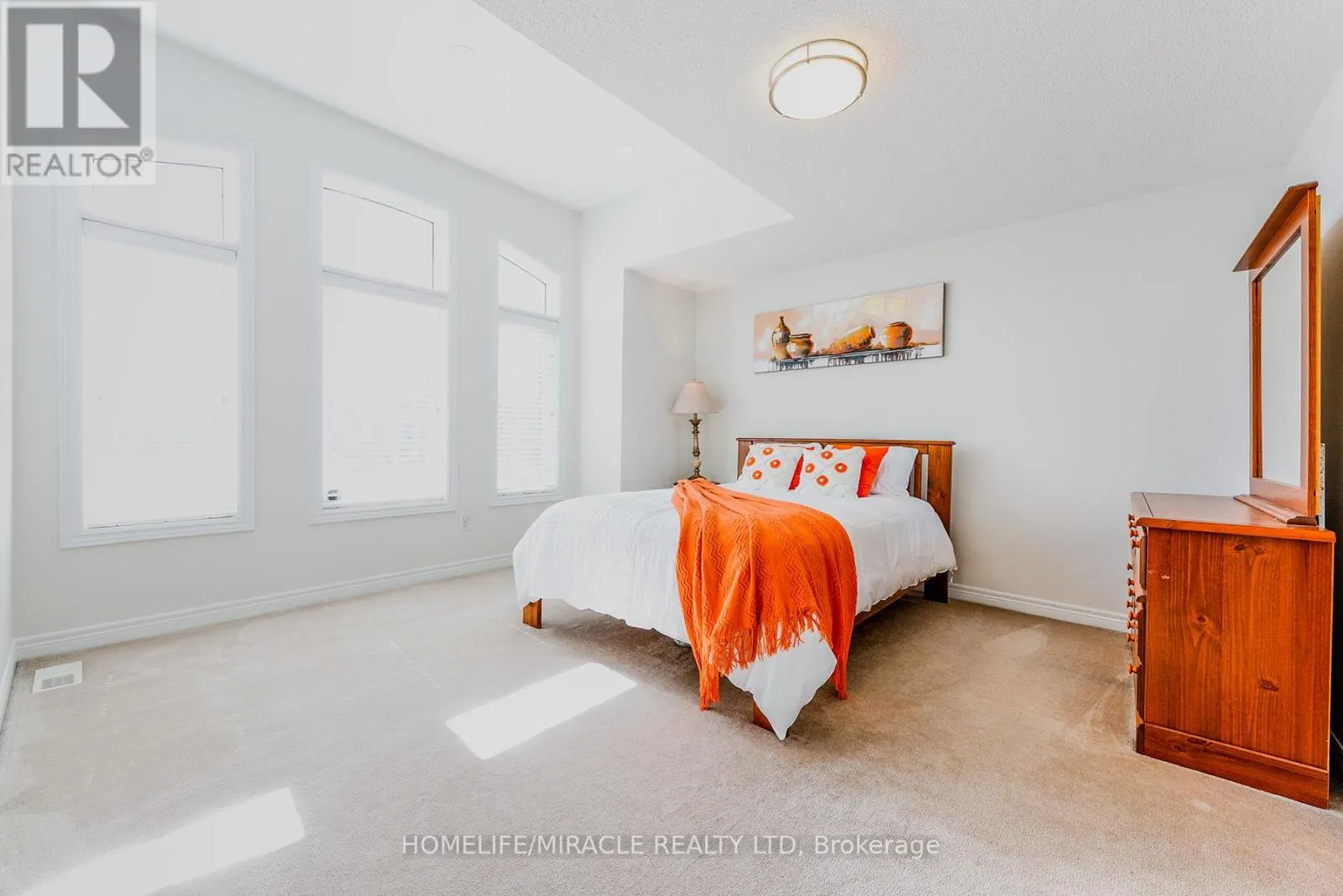 122 BONNIE BRAES DRIVE