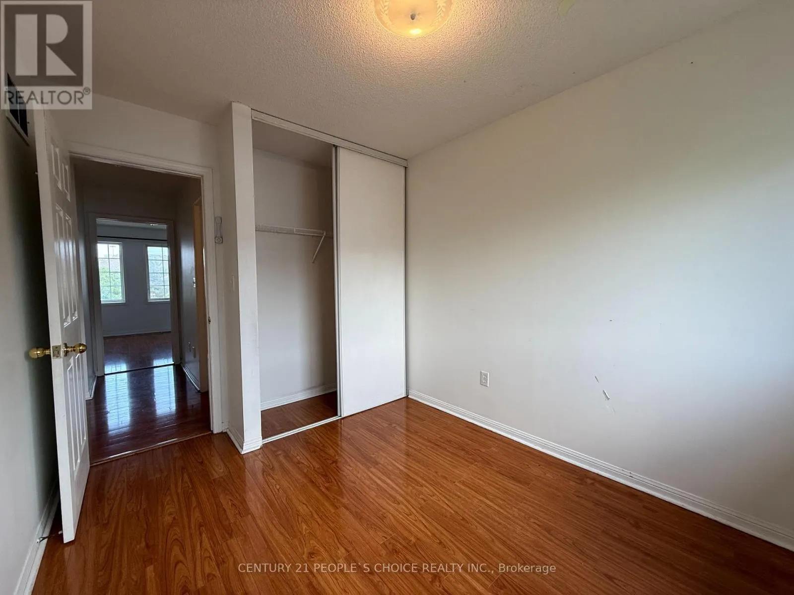 182 - 80 ACORN PLACE