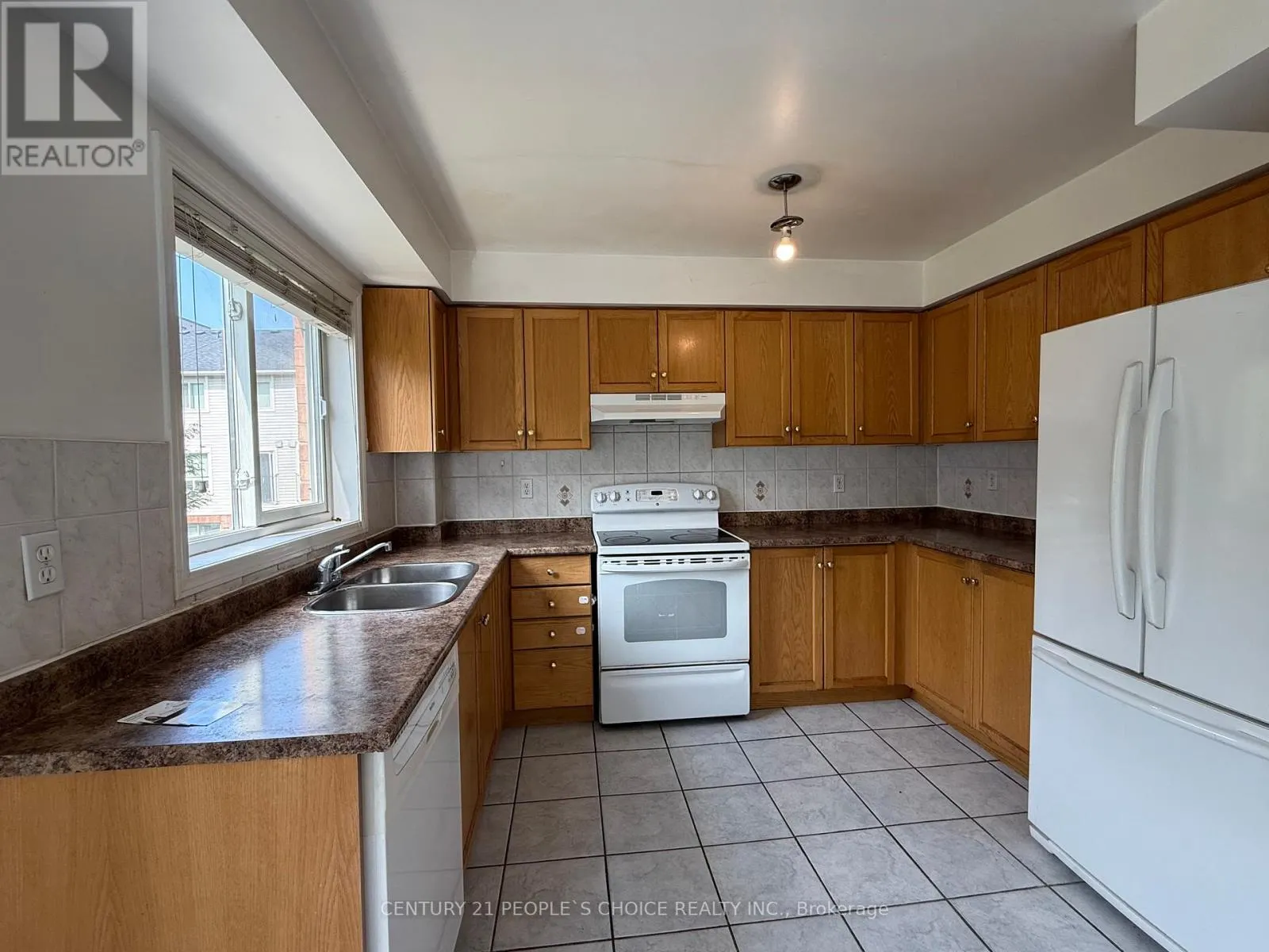182 - 80 ACORN PLACE