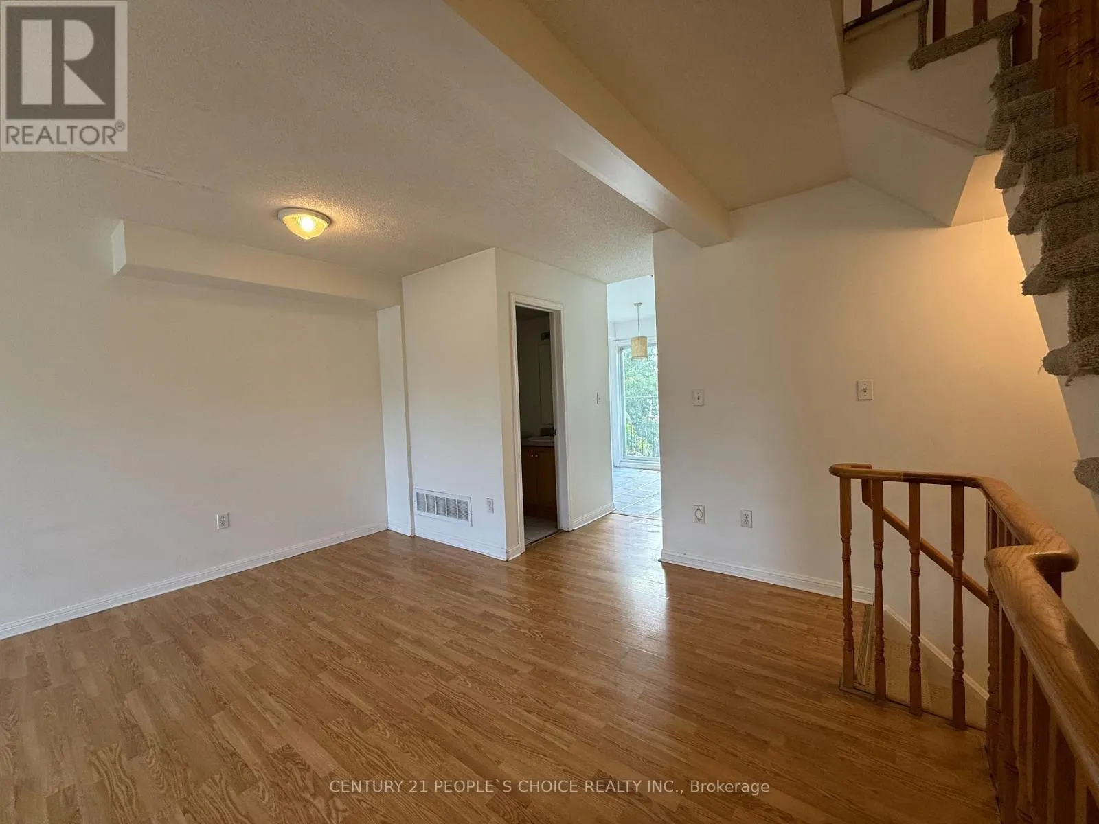 182 - 80 ACORN PLACE