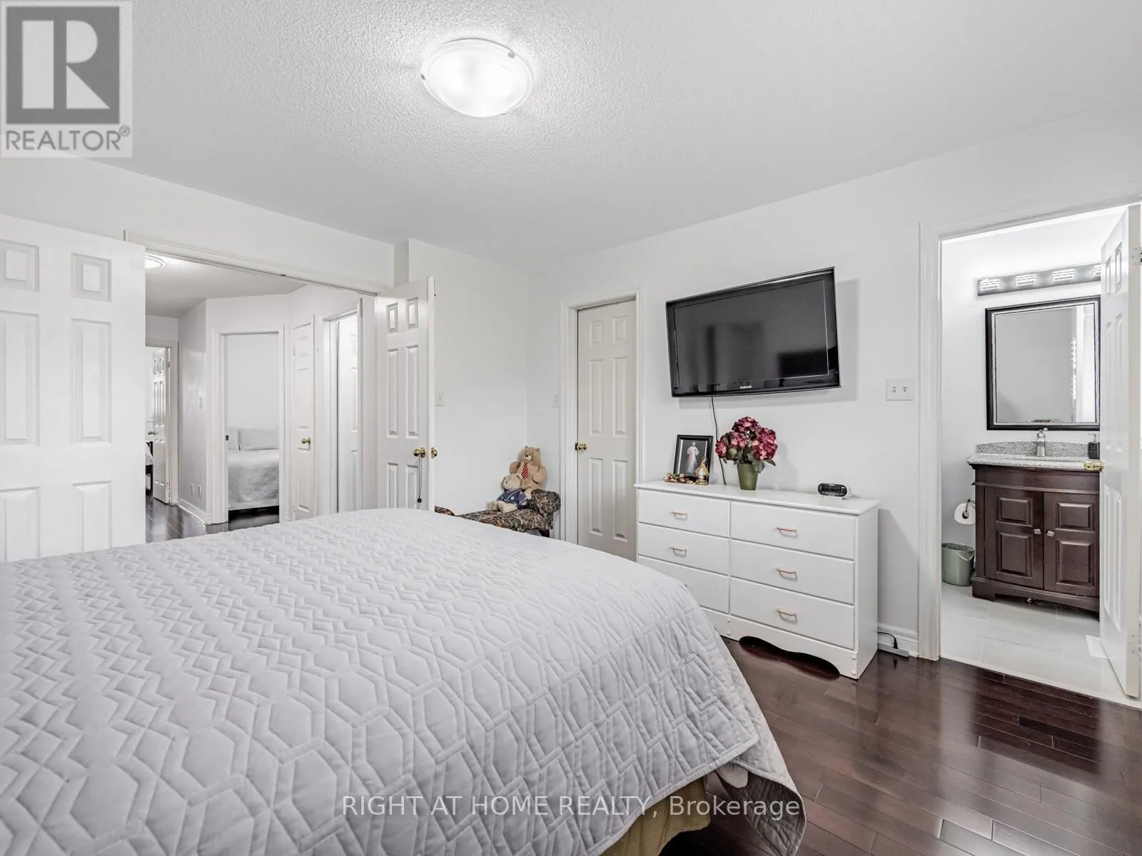 5326 MARBLEWOOD DRIVE