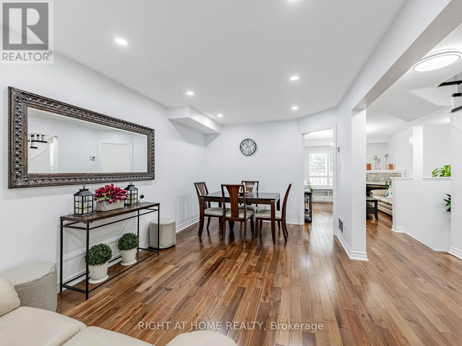 5326 MARBLEWOOD DRIVE