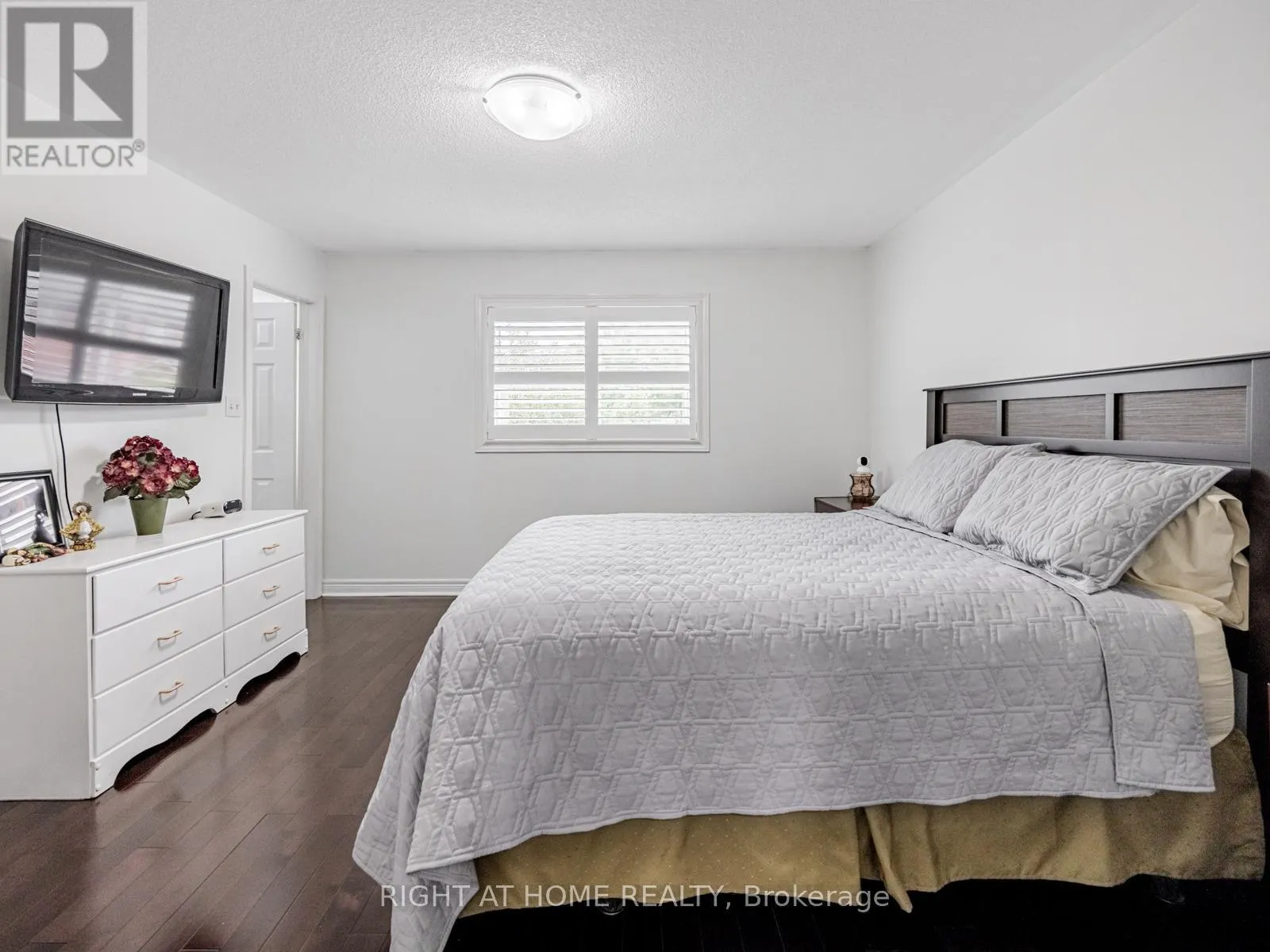 5326 MARBLEWOOD DRIVE