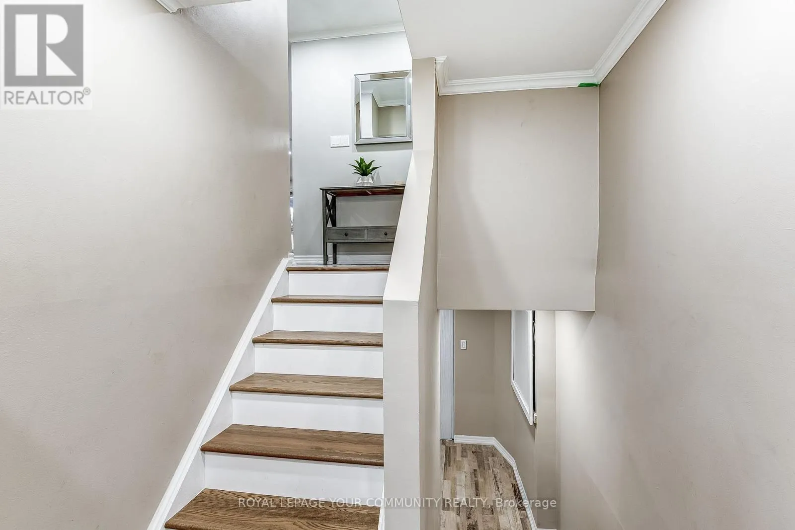 38 GAINSBOROUGH ROAD