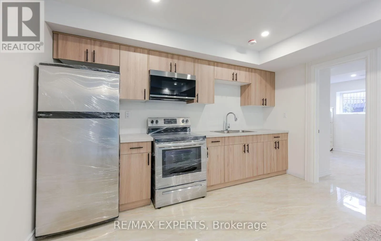 UNIT A BASEMENT - 209 RIDGE ROAD