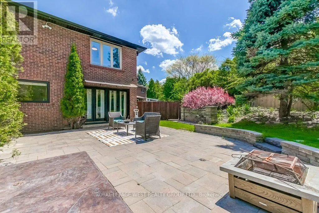 41 VANCHO CRESCENT