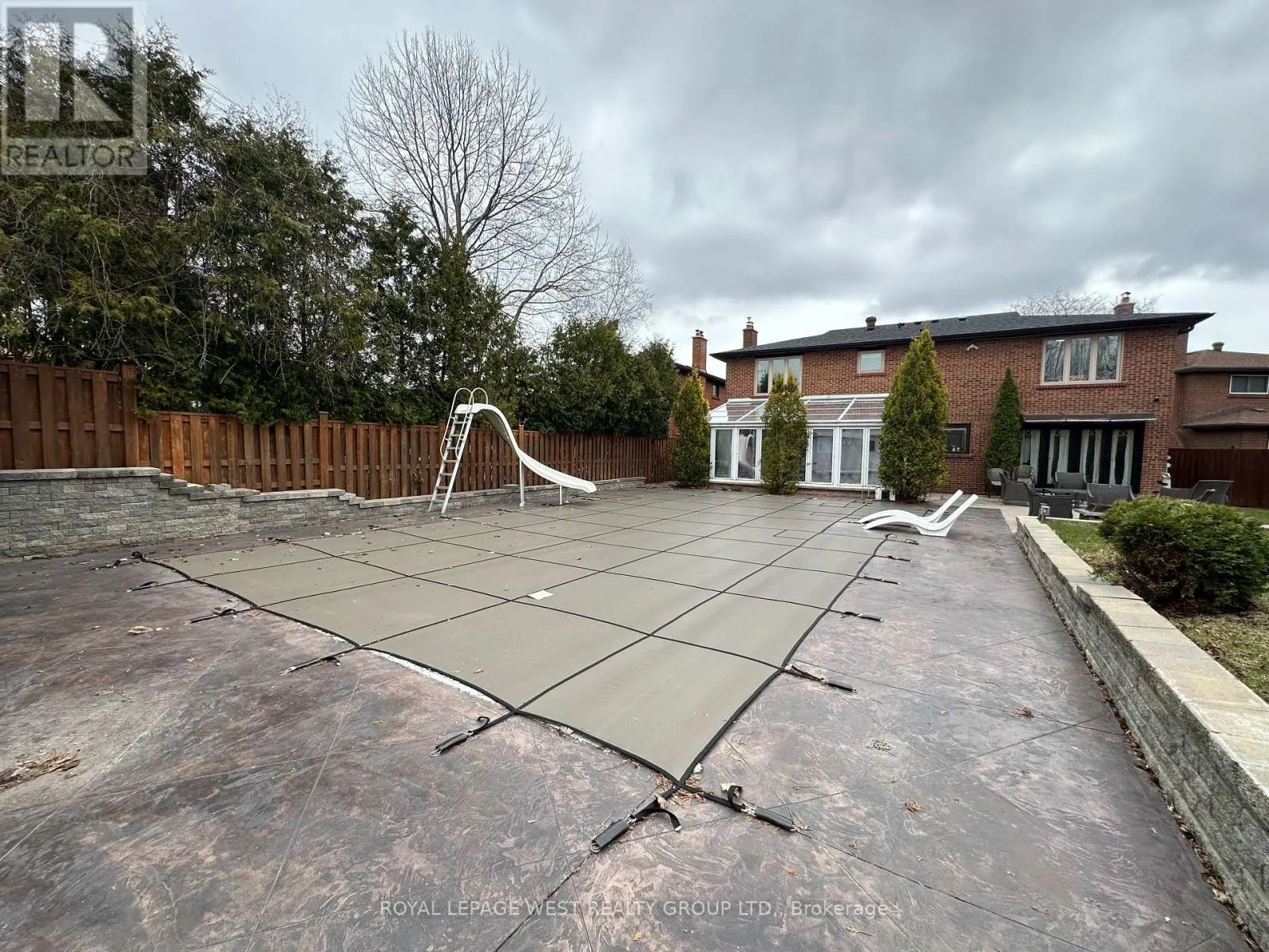 41 VANCHO CRESCENT