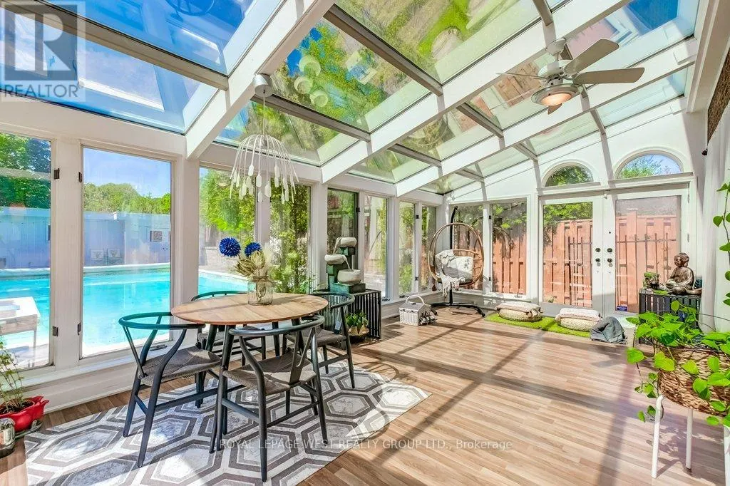 41 VANCHO CRESCENT