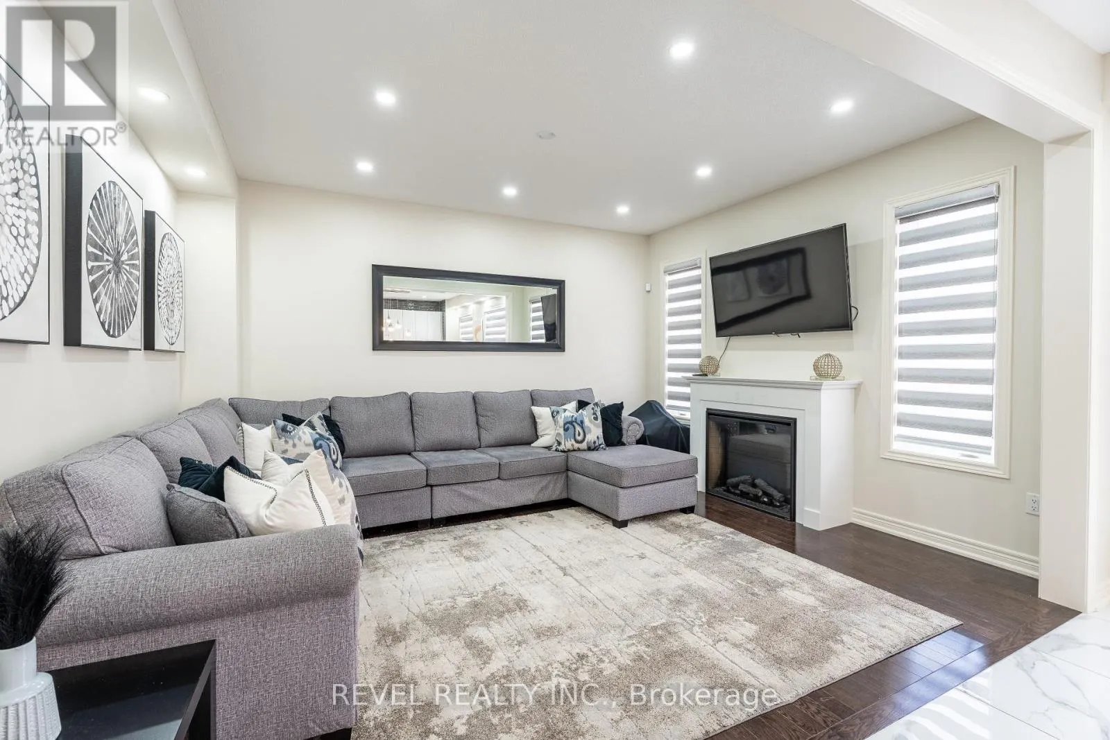 555 VETERANS DRIVE