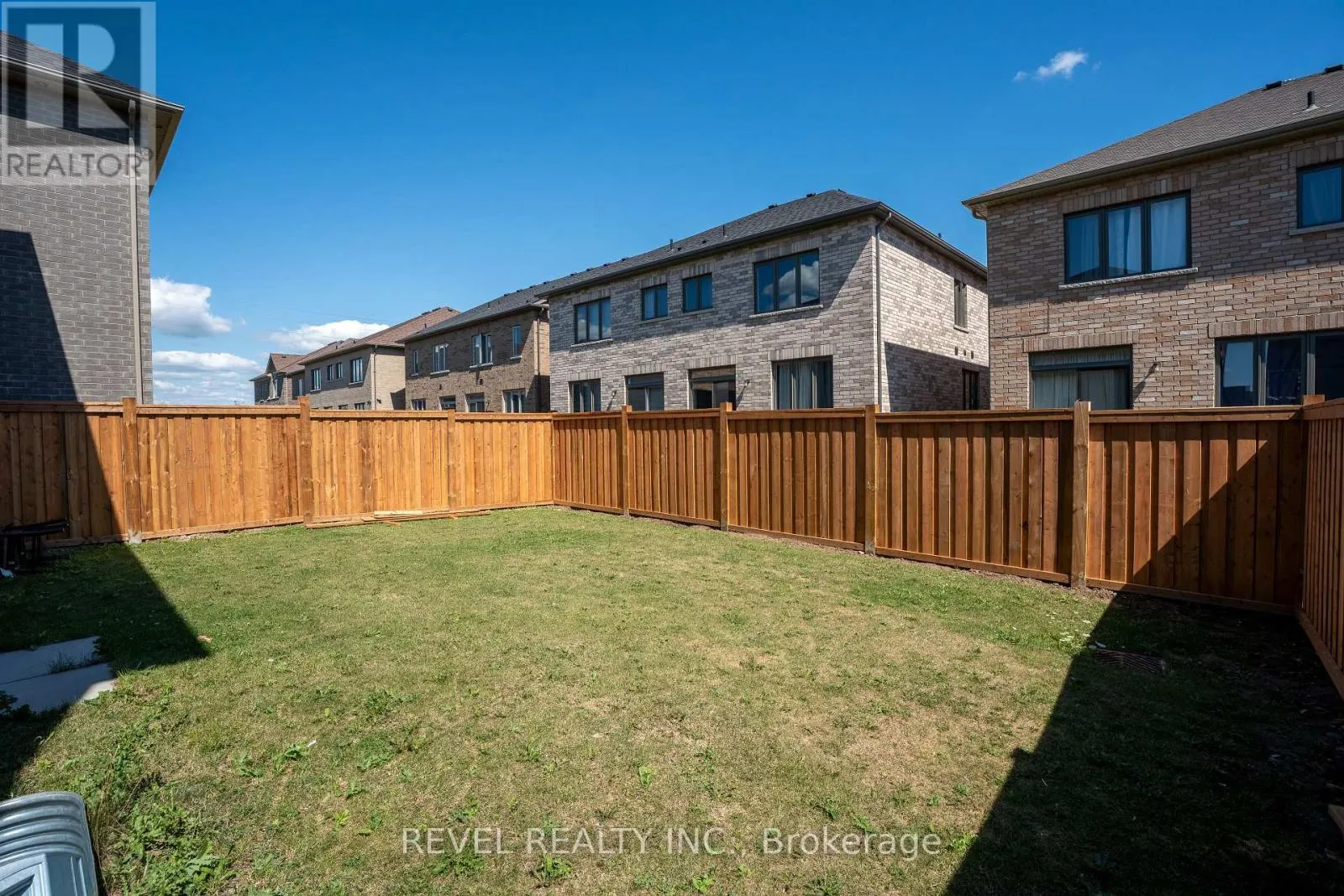 555 VETERANS DRIVE