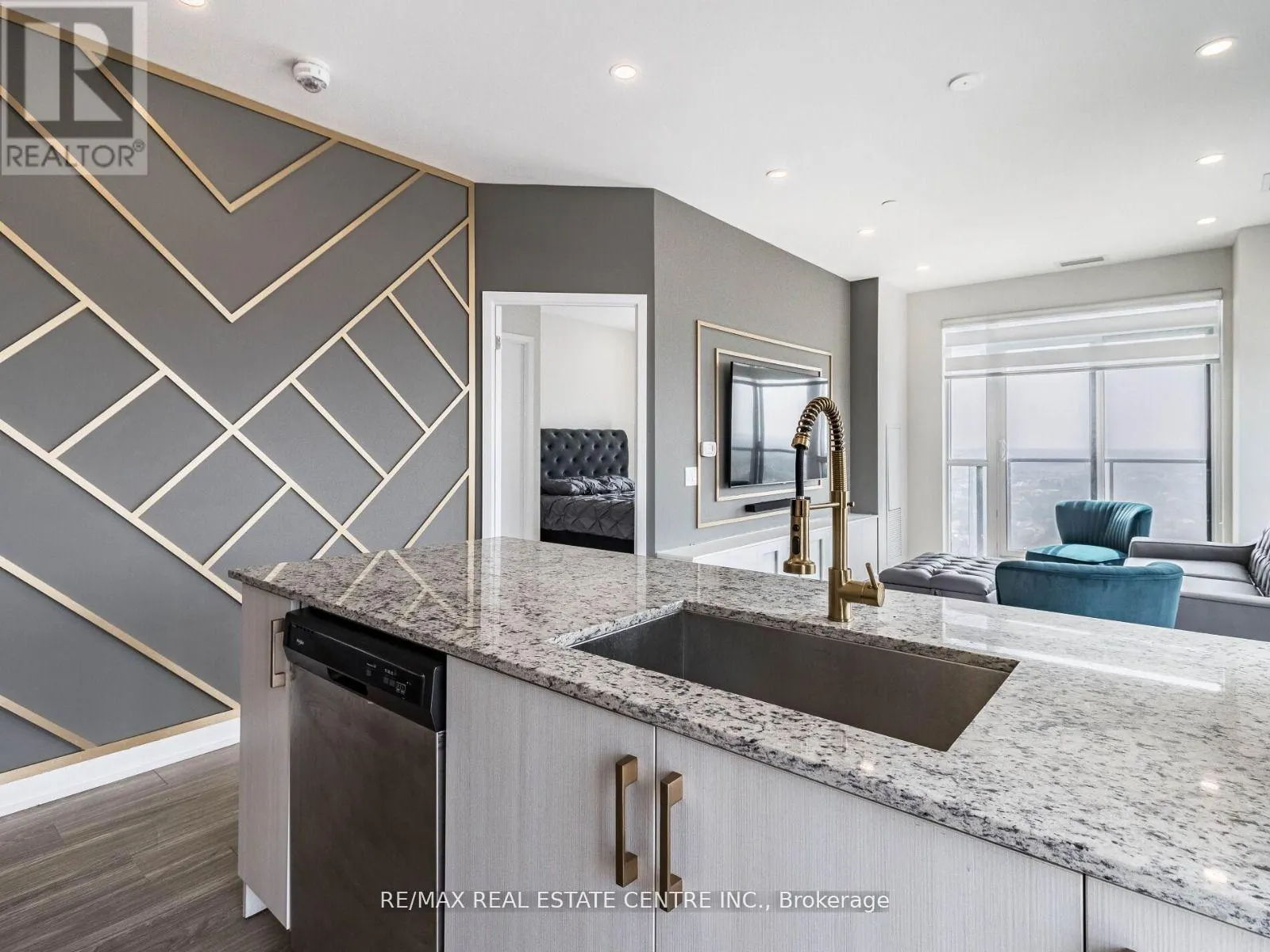 2302 - 4085 PARKSIDE VILLAGE DRIVE
