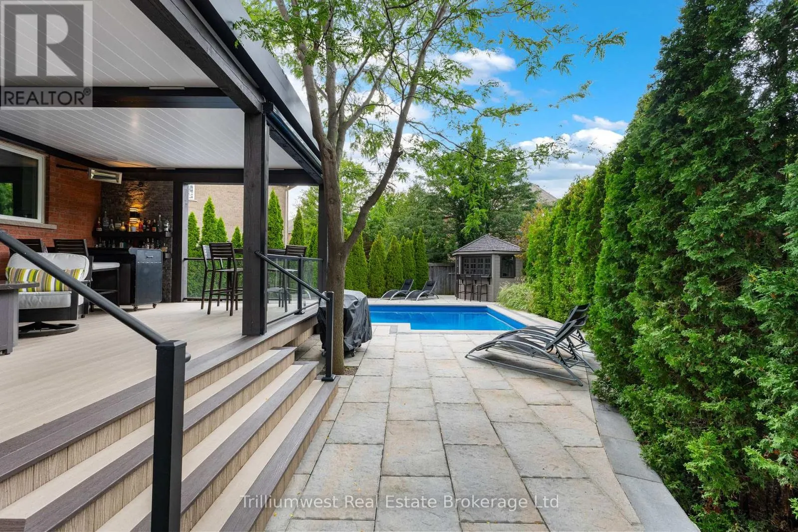 227 BEECHTREE CRESCENT