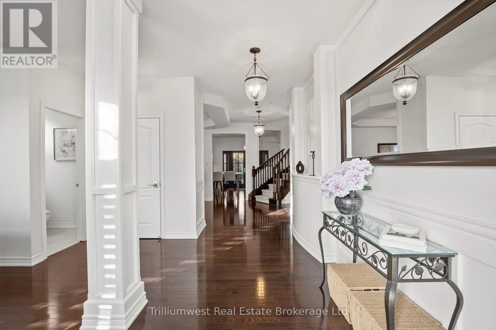 227 BEECHTREE CRESCENT