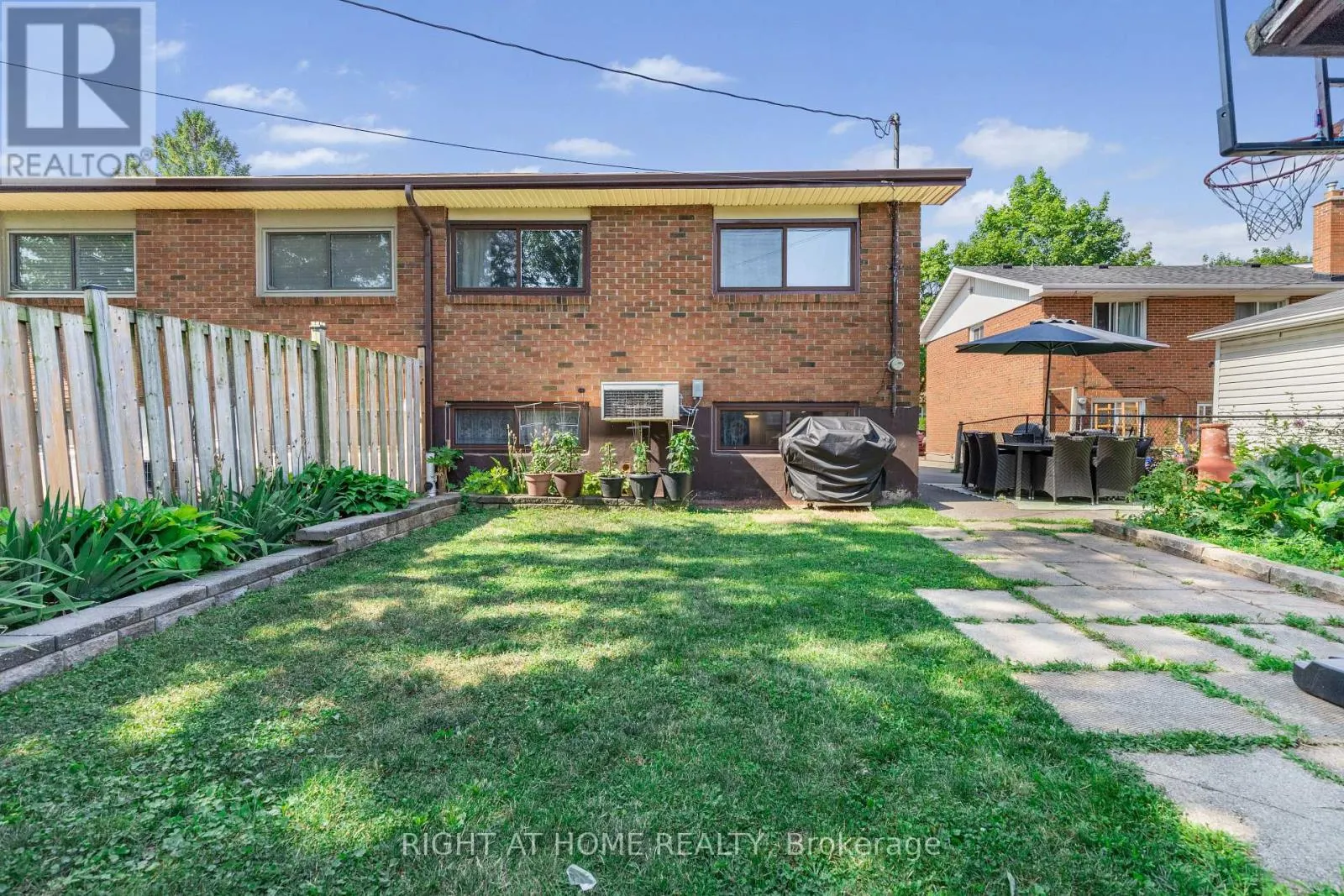607 TURNER DRIVE