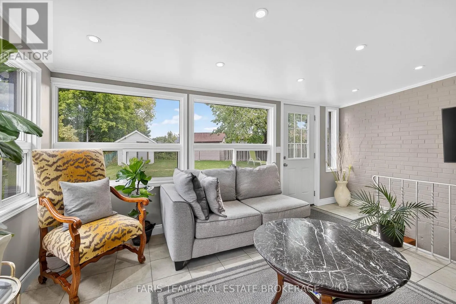 38 COLLINGDALE ROAD