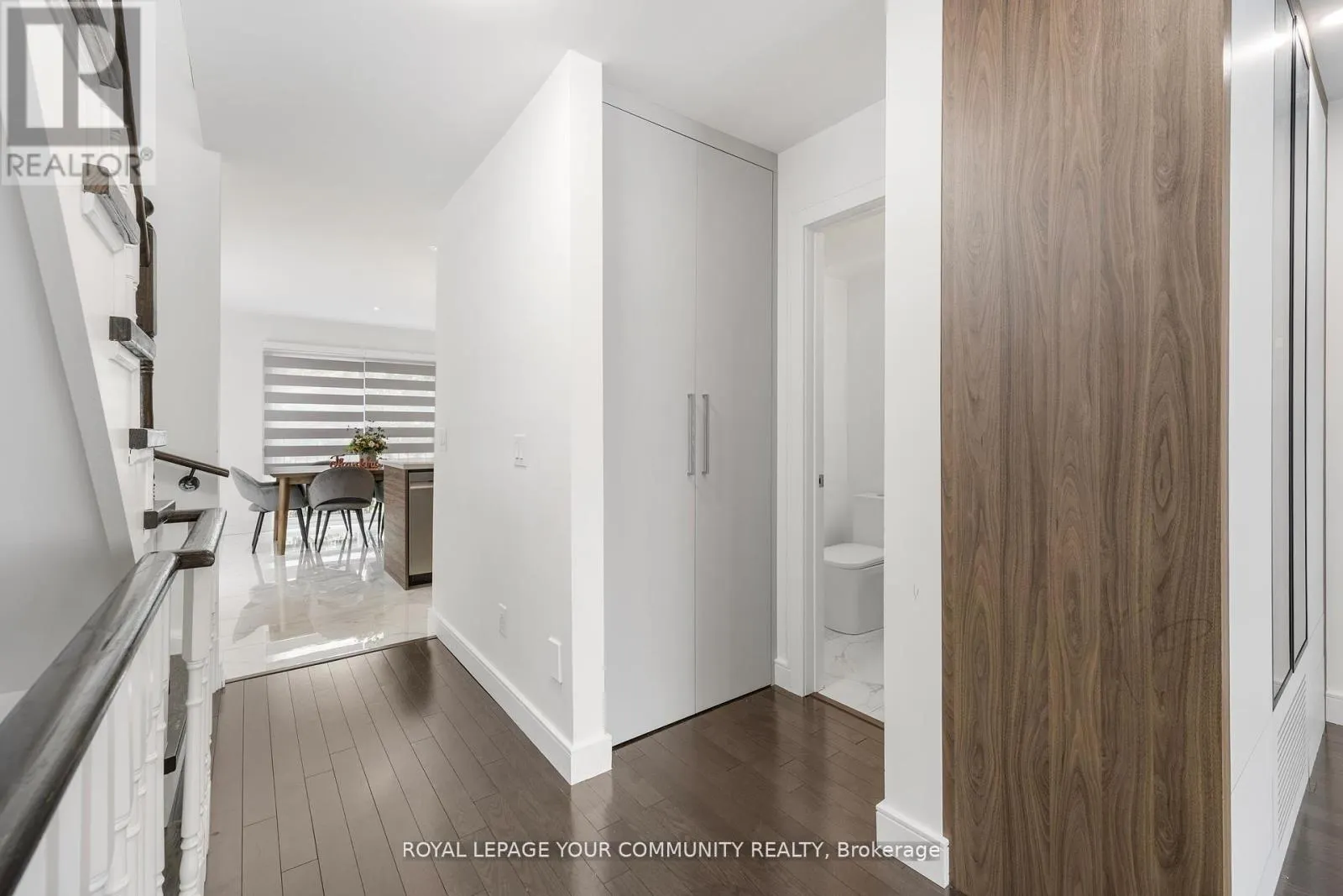 17 - 3020 CEDARGLEN GATE