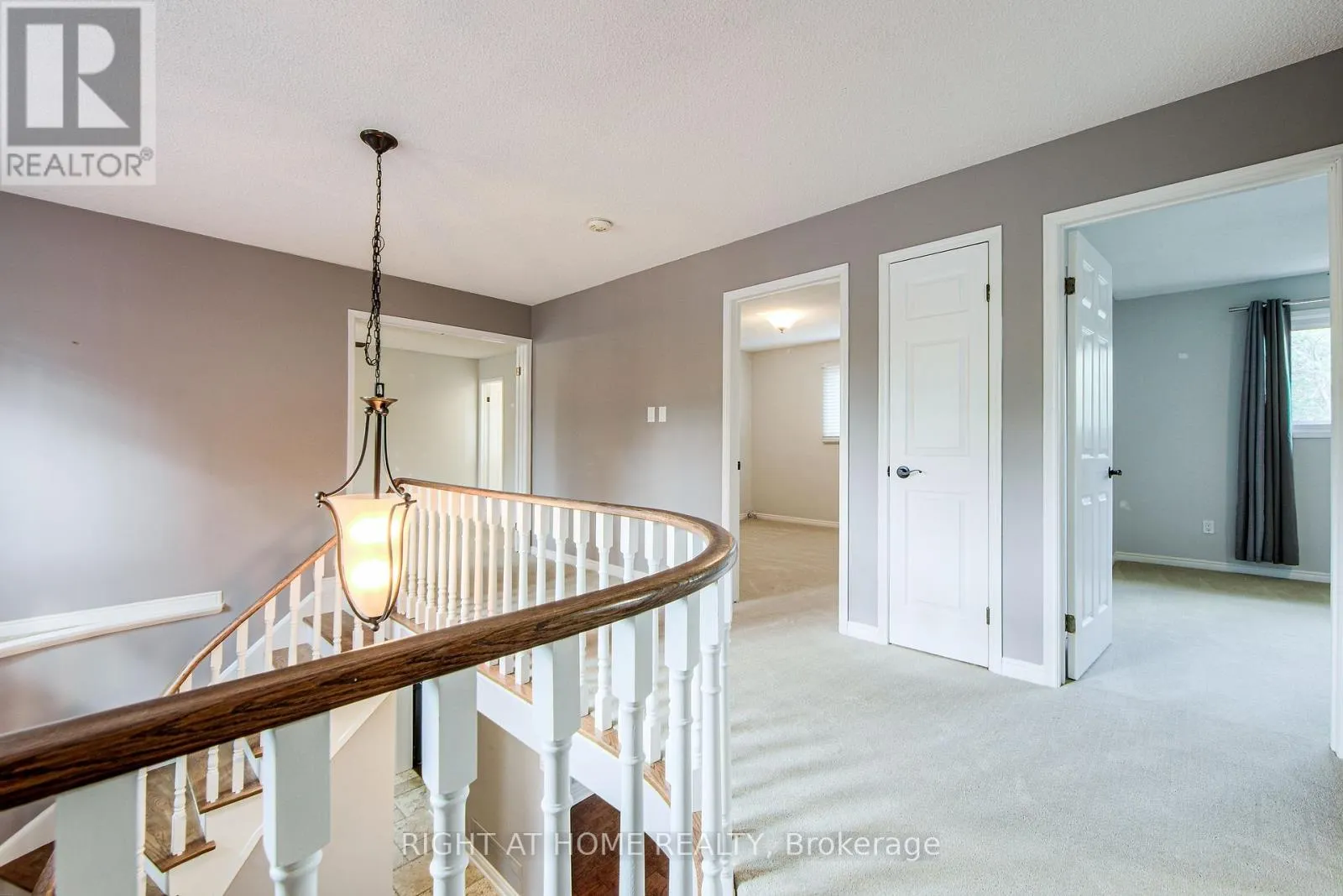 1020 ROXBOROUGH DRIVE
