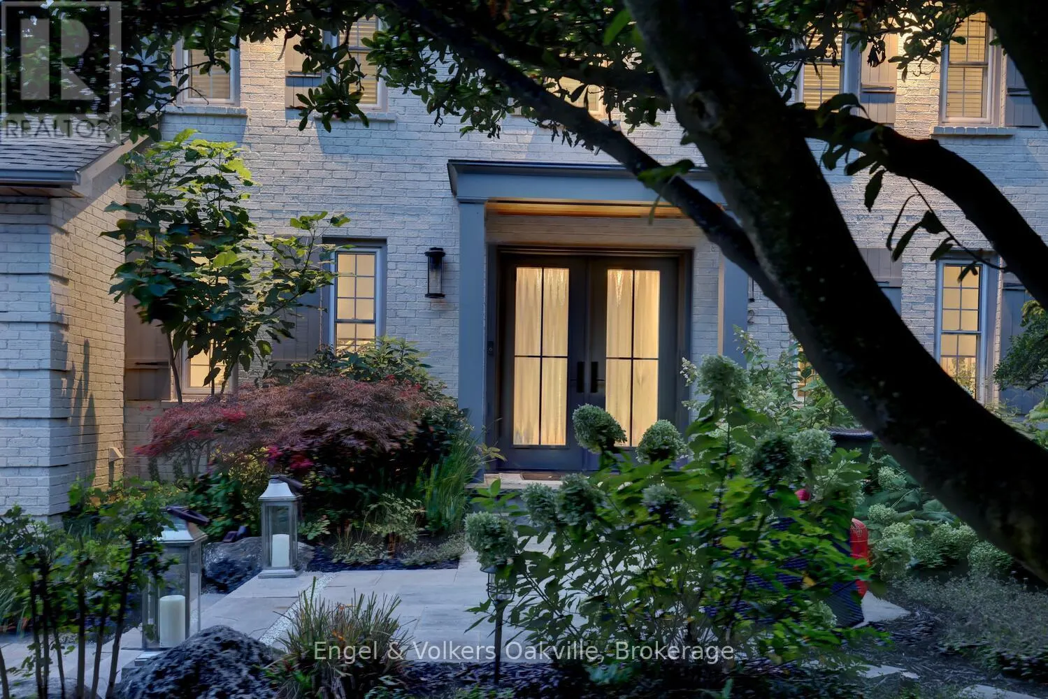 262 VINOVA COURT