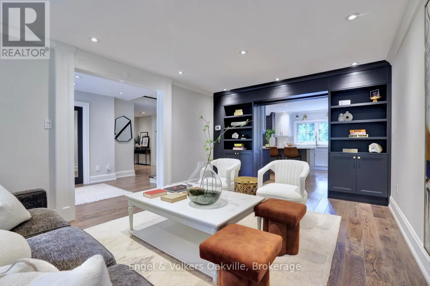 262 VINOVA COURT