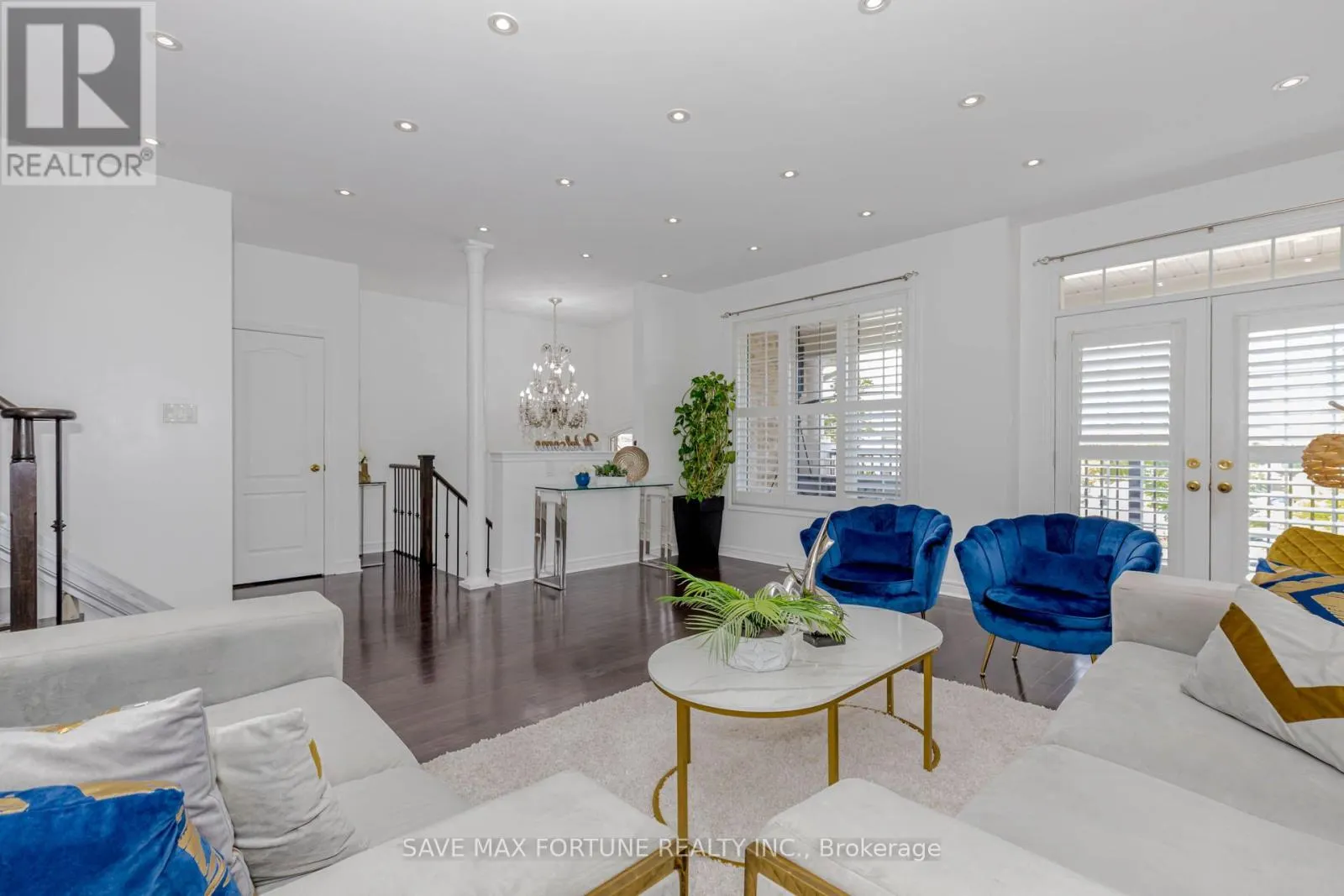 16 BERRYFIELD WAY NE