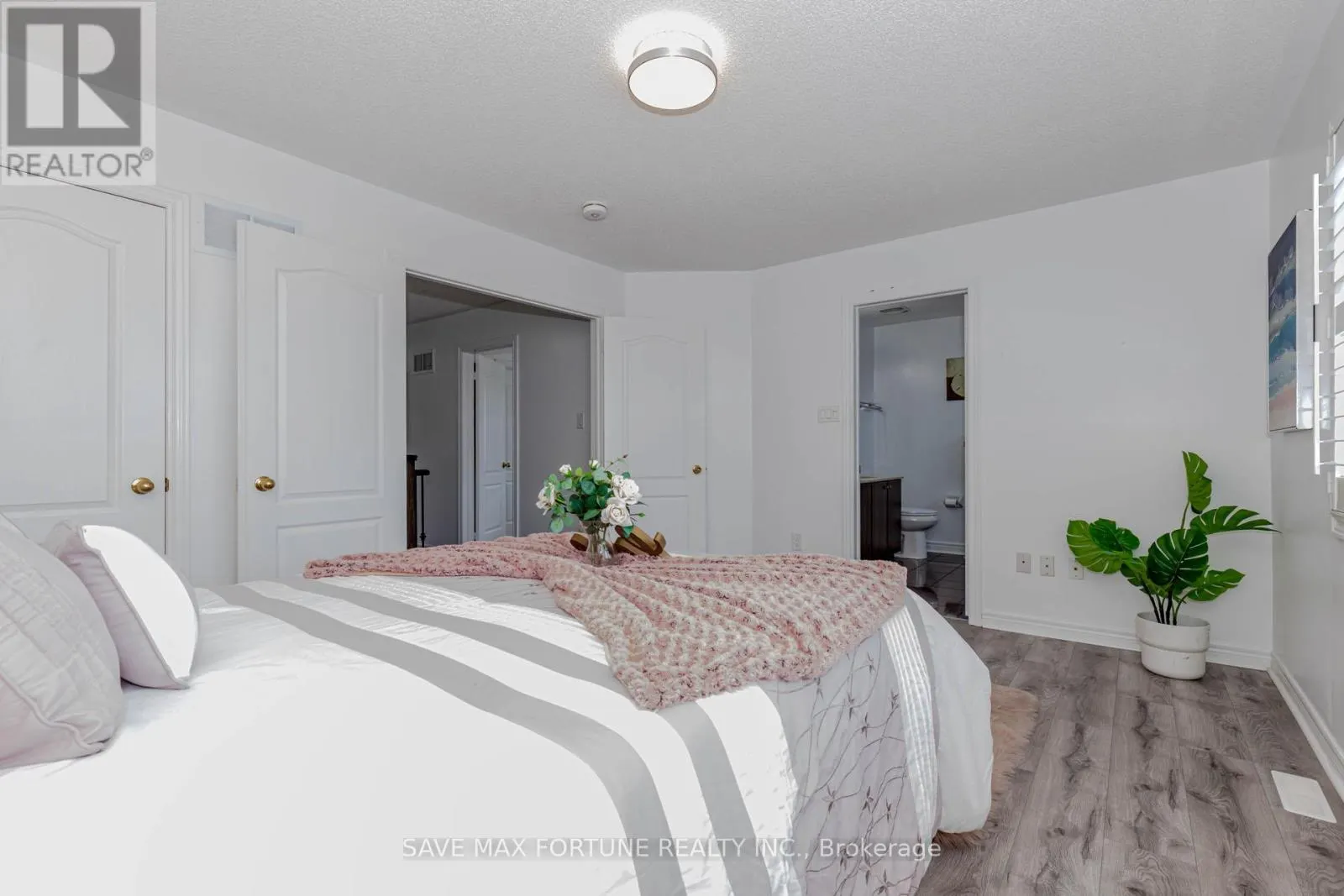16 BERRYFIELD WAY NE