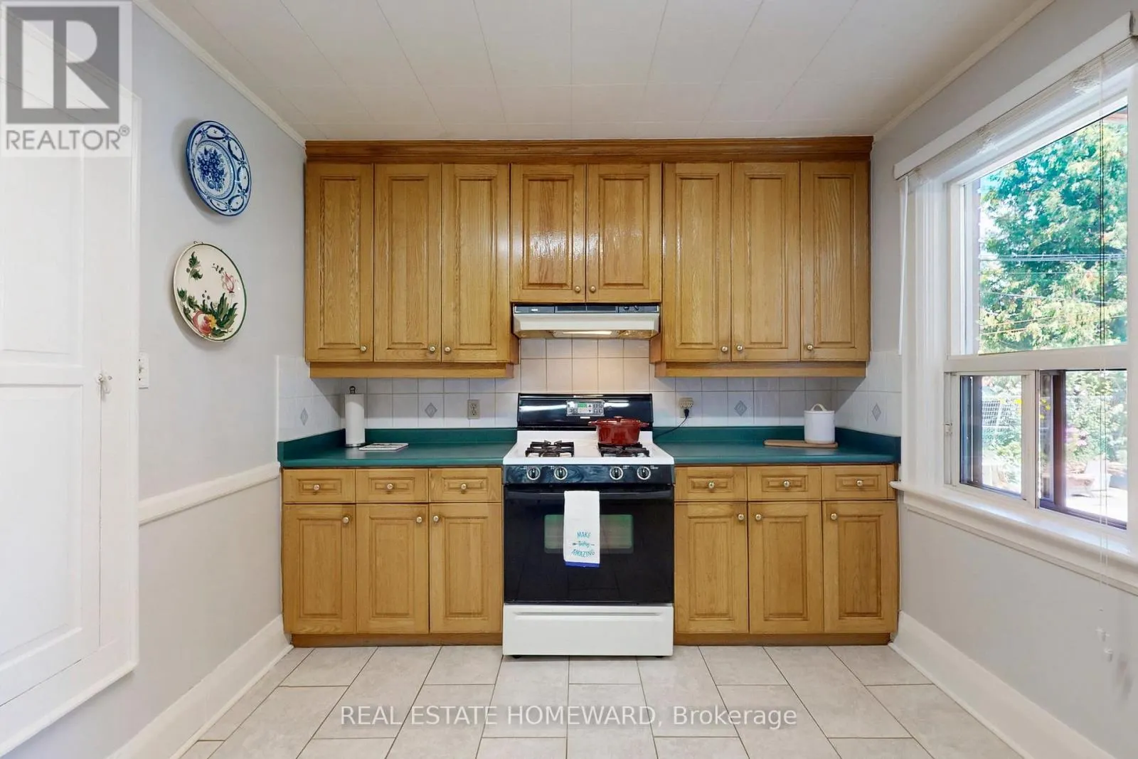 87 GUESTVILLE AVENUE