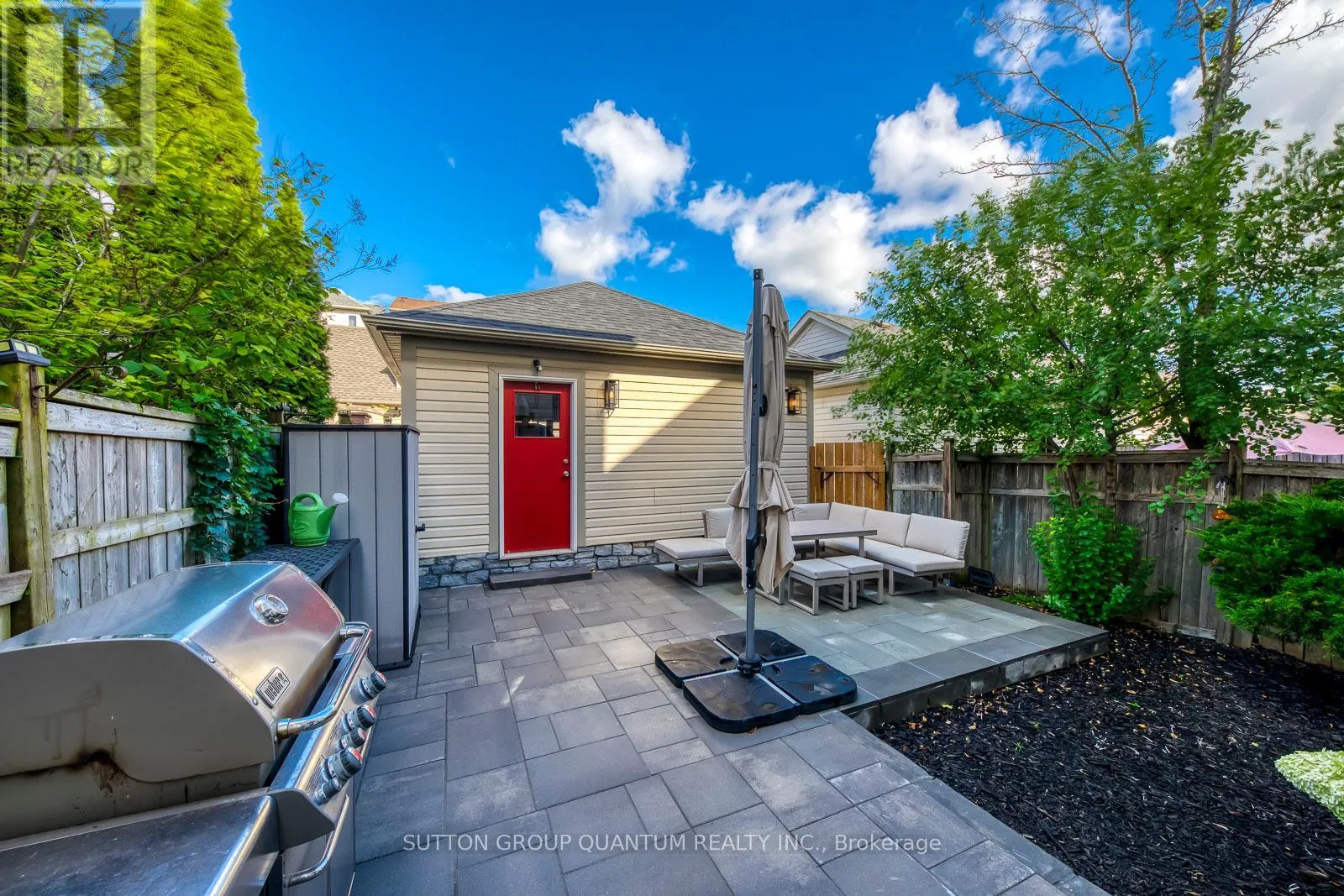 215 ROXTON ROAD