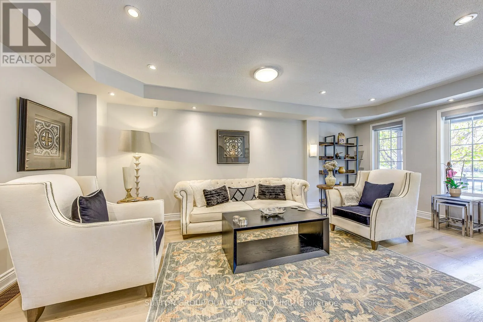 215 ROXTON ROAD