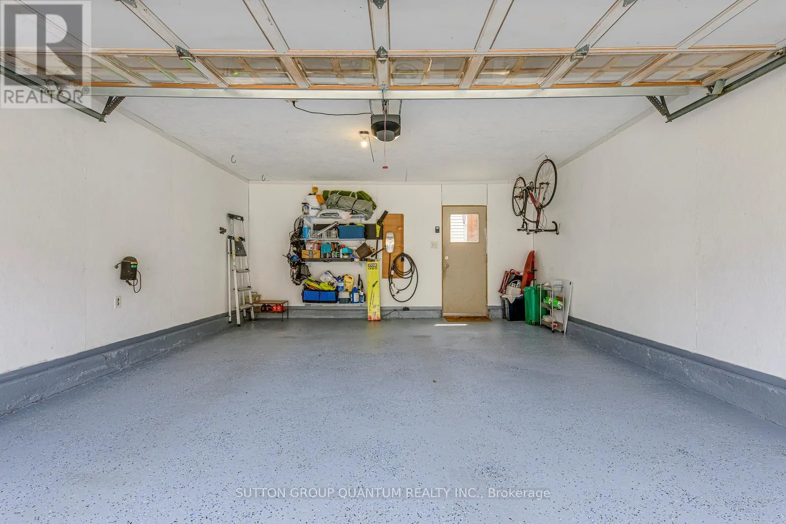 215 ROXTON ROAD