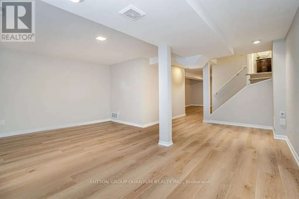 215 ROXTON ROAD