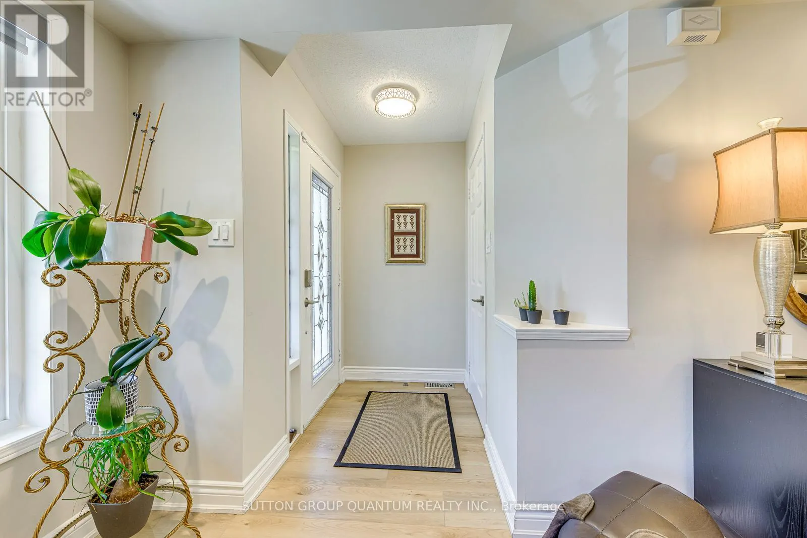 215 ROXTON ROAD